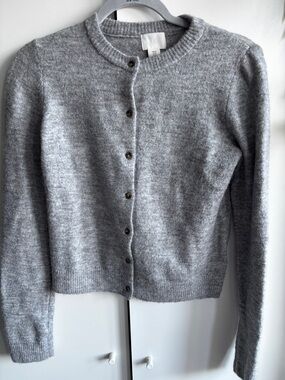 H&M Light Gray Crewneck Cardigan